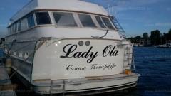 Изготовление и нанесение названия на большую яхту Lady OLA